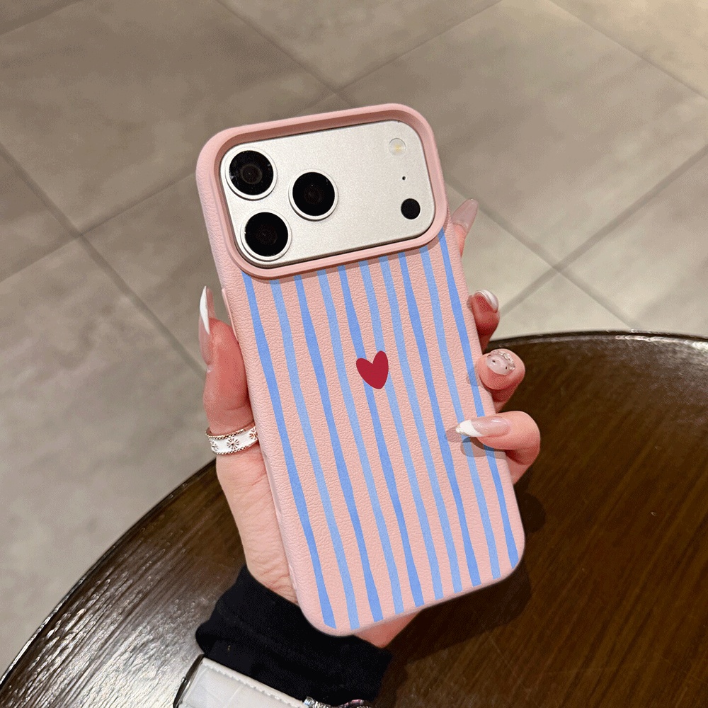 Vertical Stripes Hearts Phone  - đánh giá và giá Apple Iphone 16