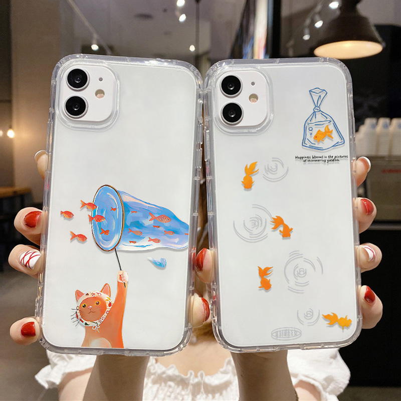 Lovely Fishes Clear Phone Case - đánh giá và giá Apple Iphone 15